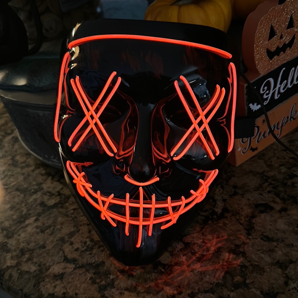 Spirit Halloween Red Light up mask